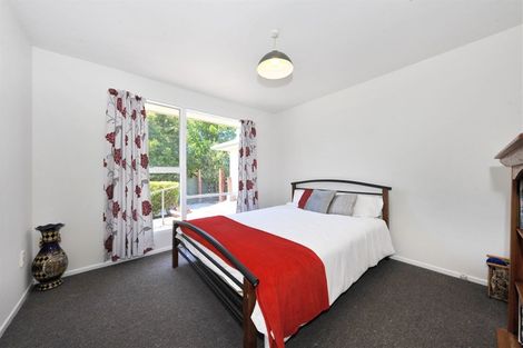 Photo of property in 32 Ashwood Street, Parklands, Christchurch, 8083