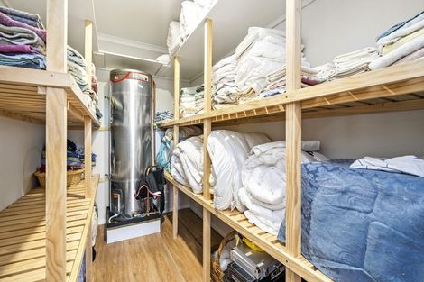 Photo of property in 21 Jarrett Terrace, Leamington, Cambridge, 3432