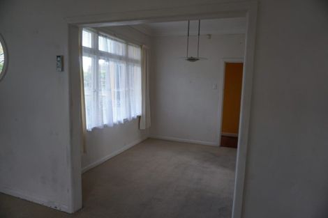 Photo of property in 1025 Beatty Street, Mayfair, Hastings, 4122