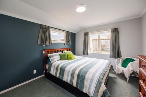 Photo of property in 9 Foxtail Fern, Kelvin Grove, Palmerston North, 4414