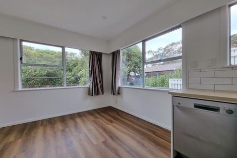 Photo of property in 5a Randwick Road, Northland, Wellington, 6012