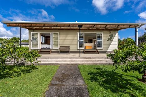 Photo of property in 16 Macfarlane Street, Kawakawa, 0210
