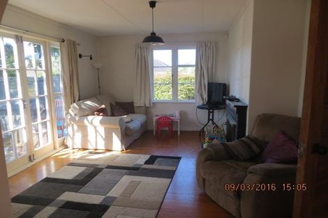 Photo of property in 77 Tahapa Crescent, Meadowbank, Auckland, 1072