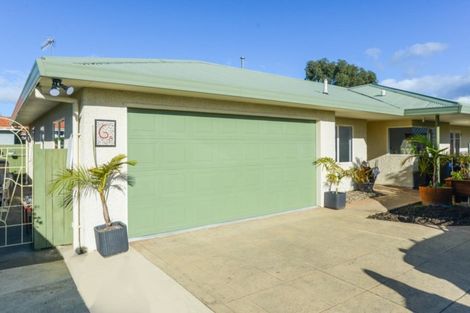 Photo of property in 6a Balmoral Street, Taradale, Napier, 4112