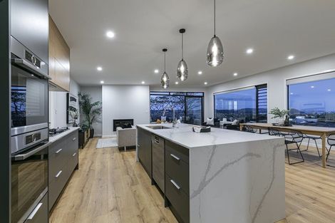 Photo of property in 130 Hibiscus Coast Highway, Red Beach, 0932