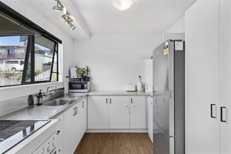 Photo of property in 7b Kaimai Place, Hairini, Tauranga, 3112