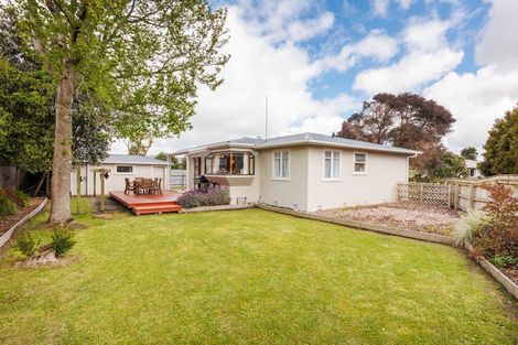 Photo of property in 27 Winchester Street, Awapuni, Palmerston North, 4412