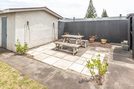 Photo of property in 95 Gonville Avenue, Gonville, Whanganui, 4501