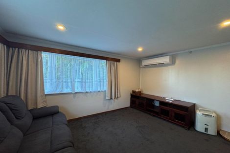 Photo of property in 63 Norton Park Avenue, Fairfield, Lower Hutt, 5011