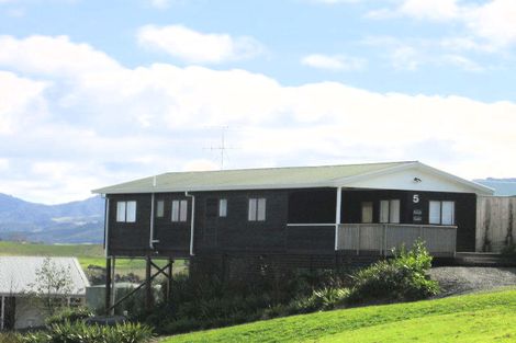 Photo of property in 5 Cullen Street, Mangawhai Heads, Mangawhai, 0505