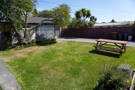 Photo of property in 179 Grimseys Road, Redwood, Christchurch, 8051