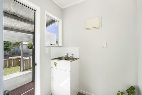 Photo of property in 37e Lindsay Crescent, Nawton, Hamilton, 3200