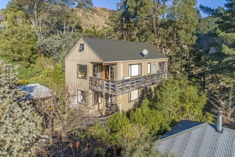 Photo of property in 10 The Crescent, Hillsborough, Christchurch, 8022