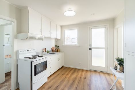 Photo of property in 3/225 Edgeware Road, Edgeware, Christchurch, 8013