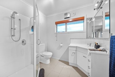 Photo of property in 32 Cody Crescent, Lansdowne, Masterton, 5810