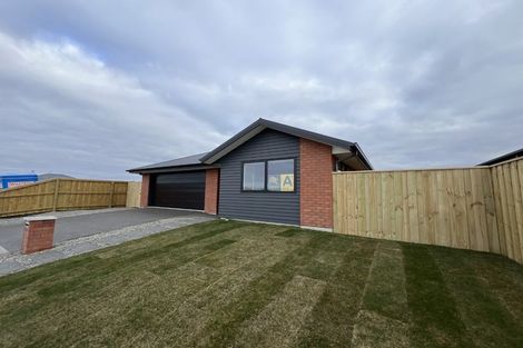Photo of property in 35 Cousins Street, Woodend, 7691