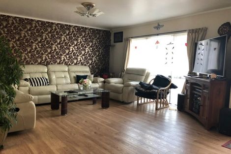 Photo of property in 204 Te Irirangi Drive, Flat Bush, Auckland, 2019