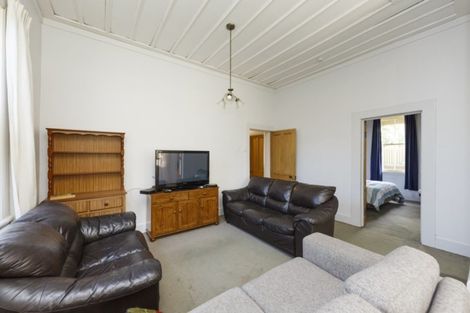 Photo of property in 127 Linton Street, West End, Palmerston North, 4410