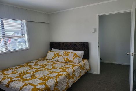 Photo of property in 41 Ferguson Street, Manurewa East, Auckland, 2102