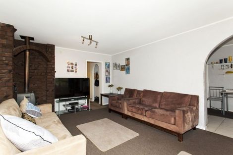 Photo of property in 306 Don Buck Road, Massey, Auckland, 0614