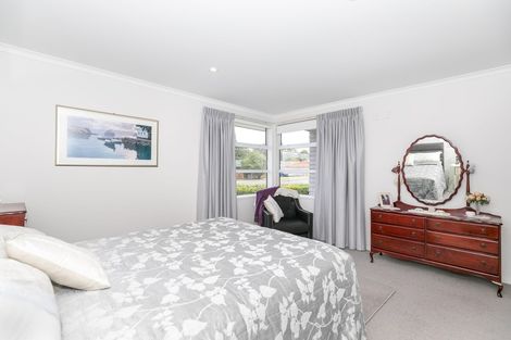 Photo of property in 99 Dixon Road, Glenview, Hamilton, 3206