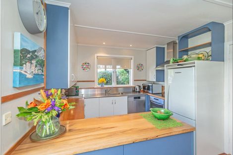 Photo of property in 22 Highbury Drive, Levin, 5510