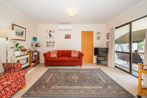 Photo of property in 27 Rimu Road, Raumati Beach, Paraparaumu, 5032