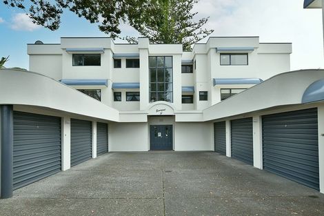 Photo of property in 11f Puriri Avenue, Orewa, 0931