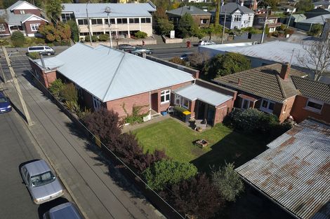 Photo of property in 1 Crown Street, North East Valley, Dunedin, 9010