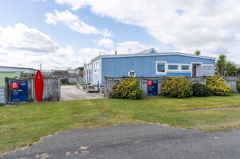 Photo of property in 2a Andresen Street, Foxton Beach, Foxton, 4815