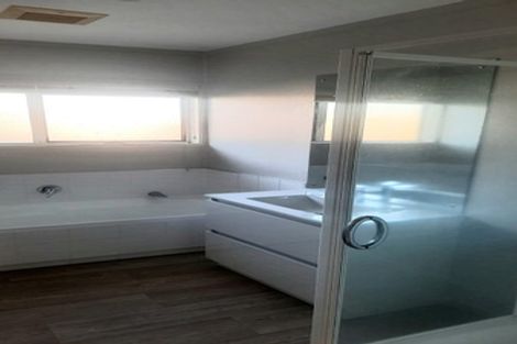 Photo of property in 3/421 Hibiscus Coast Highway, Orewa, 0931