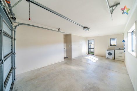 Photo of property in 14a Glen Road, Stokes Valley, Lower Hutt, 5019