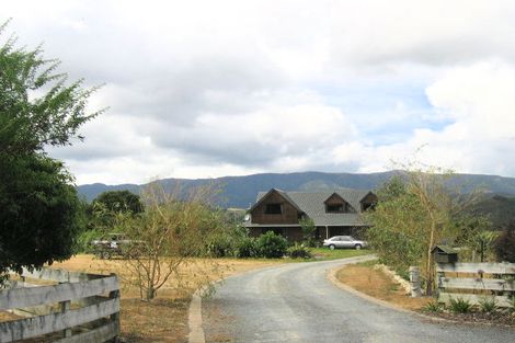 Photo of property in 9 Malcolm Gillies Grove, Totara Park, Upper Hutt, 5018