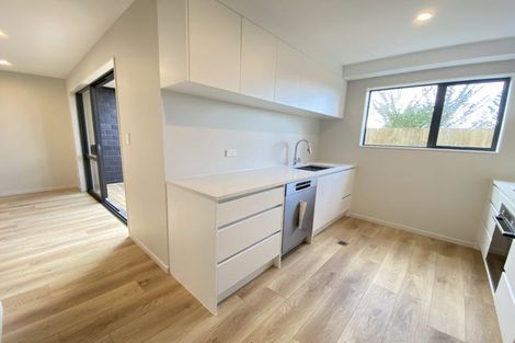 Photo of property in 3c Westall Road, New Lynn, Auckland, 0600