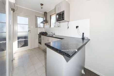 Photo of property in 3/152 Lincoln Road, Henderson, Auckland, 0610