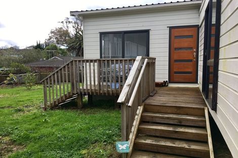 Photo of property in 19 Wells Road, Bucklands Beach, Auckland, 2012
