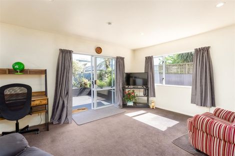 Photo of property in 1/11 Berwick Street, St Albans, Christchurch, 8014