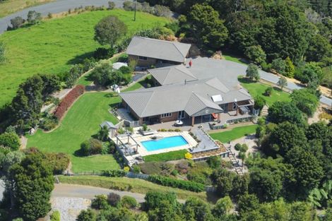 Photo of property in 204 Te Toiroa Road, Ngunguru, Whangarei, 0173