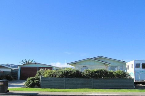 Photo of property in 6 Mountainview Terrace, Otaki Beach, Otaki, 5512