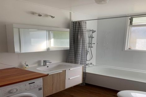 Photo of property in 45a Randwick Road, Northland, Wellington, 6012