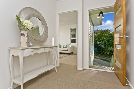 Photo of property in 46 Castleton Street, Birkdale, Auckland, 0626