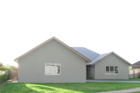 Photo of property in 9 Marewa Place, Waikanae Beach, Waikanae, 5036