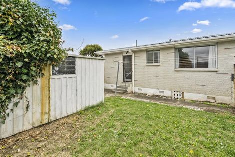 Photo of property in 3/12 Poplar Grove, Ebdentown, Upper Hutt, 5018
