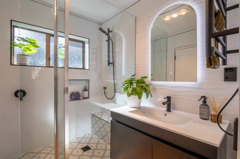 Photo of property in 2b The Circle, Manly, Whangaparaoa, 0930