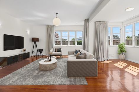 Photo of property in 9b St Michaels Avenue, Point Chevalier, Auckland, 1022