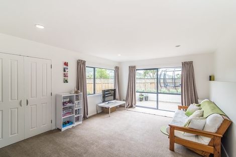 Photo of property in 28 Imran Terrace, Khandallah, Wellington, 6035