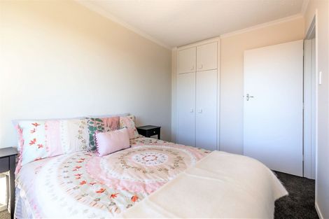 Photo of property in 4/4a Hayton Road, Hornby, Christchurch, 8042