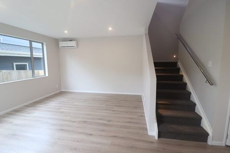 Photo of property in 2a Crystal Avenue, Te Atatu South, Auckland, 0602