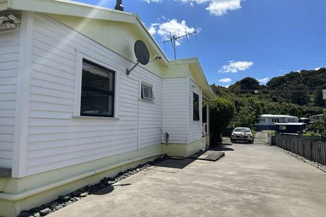Photo of property in 10 Kopipi Crescent, Ngunguru, Whangarei, 0173