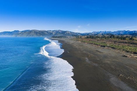 Photo of property in 13 Clemett Court, Kaikoura Flat, Kaikoura, 7371